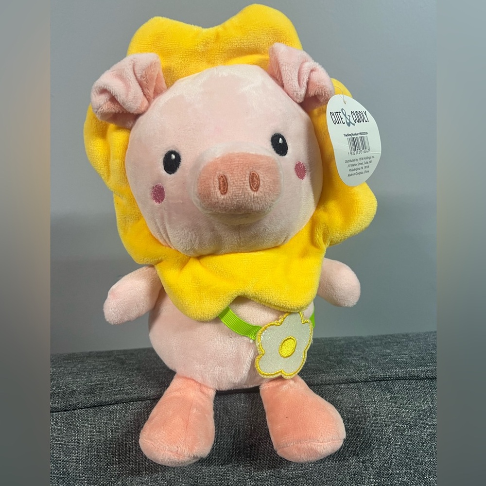 New with  Tags Cute & Cuddly Pig Stuffed Animal Plush 9”